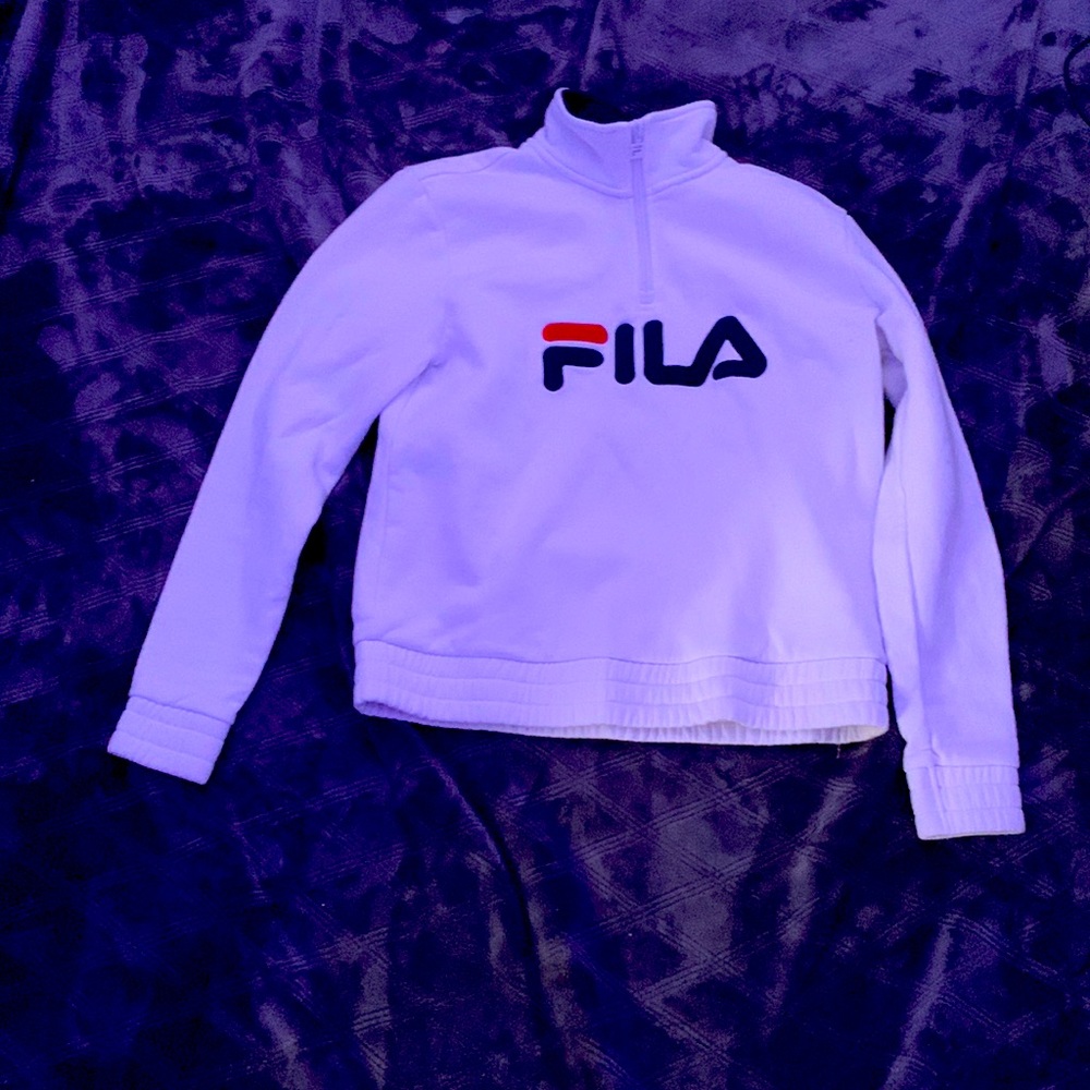 White sweatshirt/Fuzzy inside
